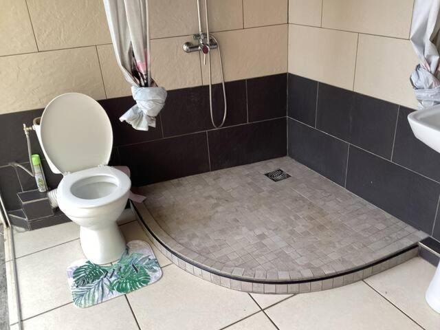 Appartement Dans Propriete Reposante Сен-Бенуа Экстерьер фото