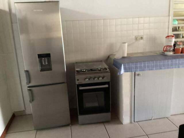 Appartement Dans Propriete Reposante Сен-Бенуа Экстерьер фото